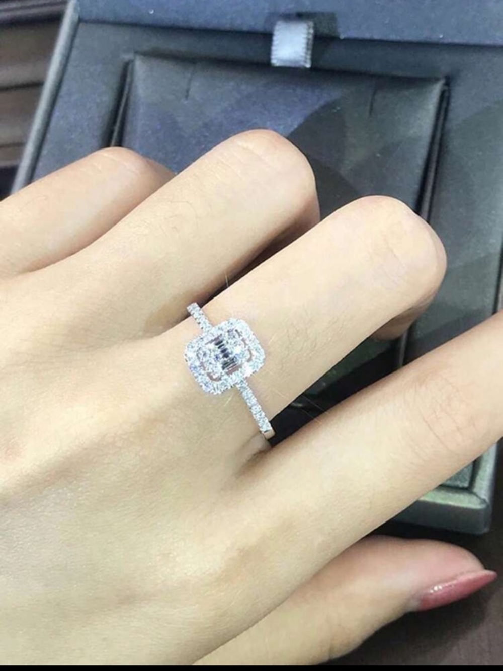 Silver ring - Picture 3 of 3